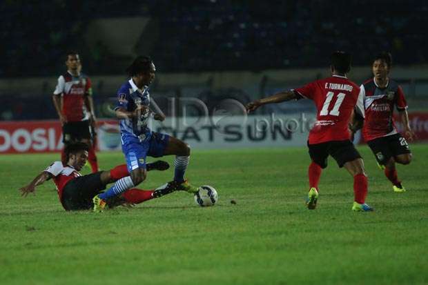 Persiba Bangkit Tekuk...