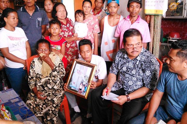 Anggota DPD Datangi...