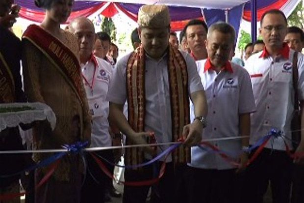 Resmikan Kantor DPW...