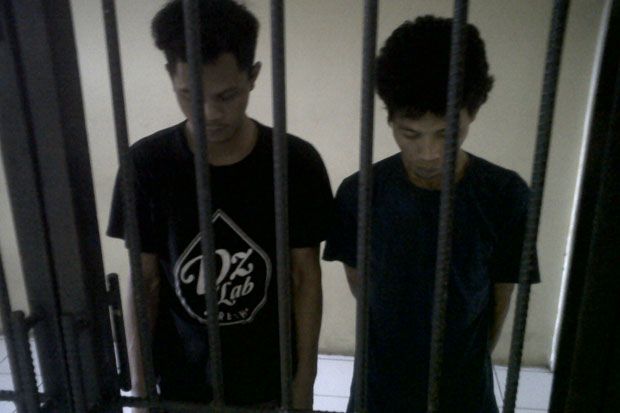 Mau Jual Sabu, Dua Warga...