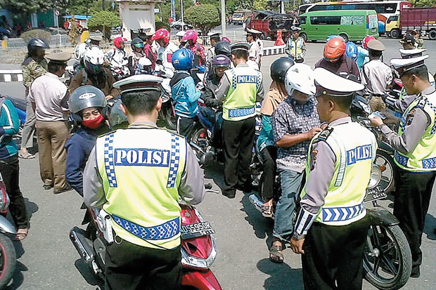 Ratusan Warga Terjaring...