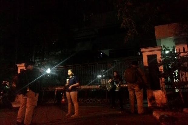 Tukang Ojek Dengar Suara...