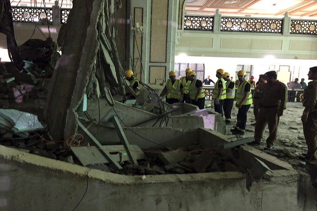 Ada Tragedi Crane di...