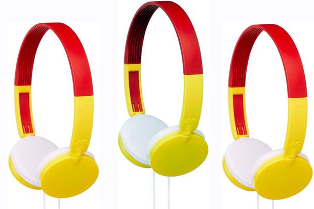 JVC Luncurkan Headphone...