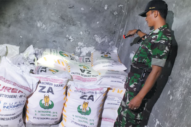 Pupuk Diduga Palsu Beredar...