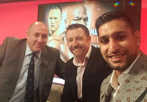 Khan Relakan Mayweather...