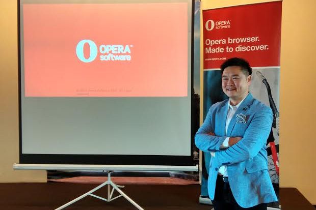 Opera Perkenalkan Model...