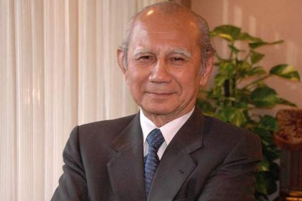 Ali Wardhana Wasiatkan...