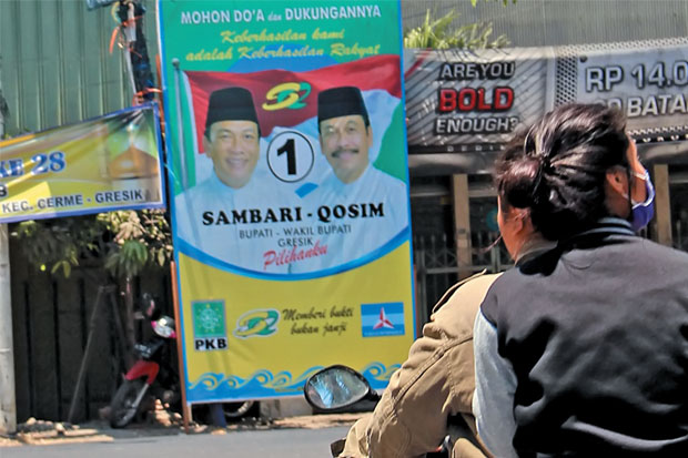 Penertiban APK Gresik...