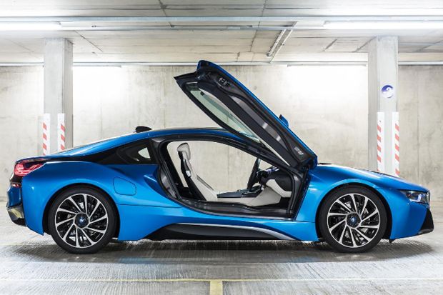BMW Akan Meluncurkan...