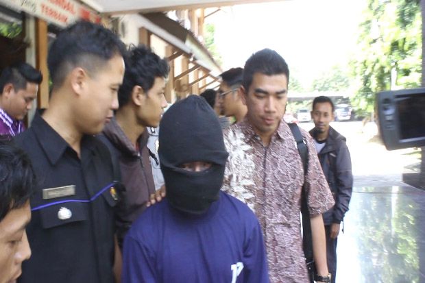 Siswi SMP Dibawa Kabur...