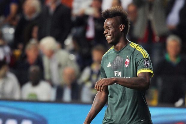 Cetak Gol Indah, Balotelli...