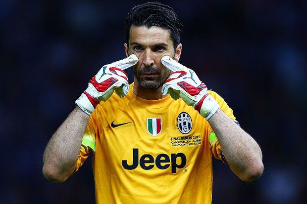 Lawan Tim Kurcaci, Juve...