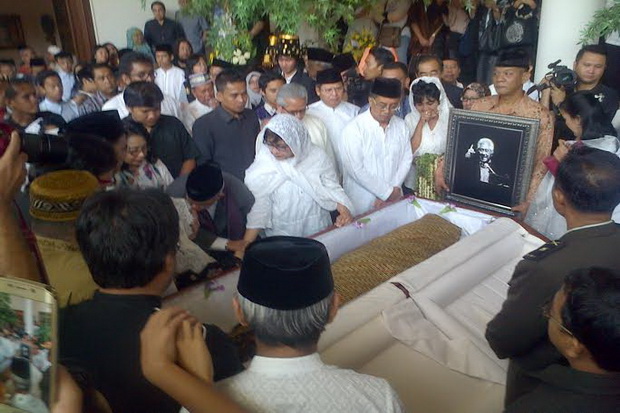 Adnan Buyung Nasution...