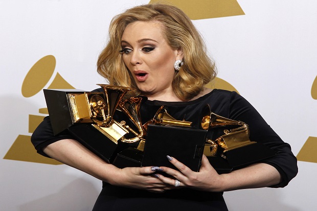 Adele Bakal Rilis Album...