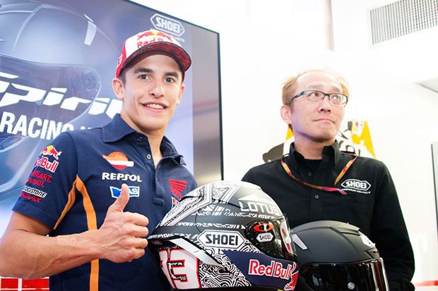 Marc Marquez Asyik Jualan...