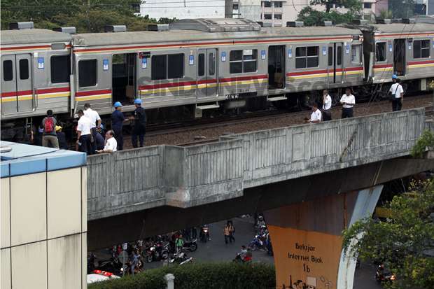 Buntut Kecelakaan KRL,...
