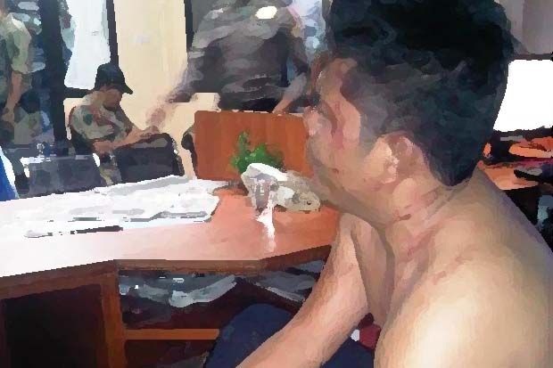 Pistol Direbut, Anggota...