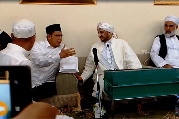 Menteri Agama Sambangi...