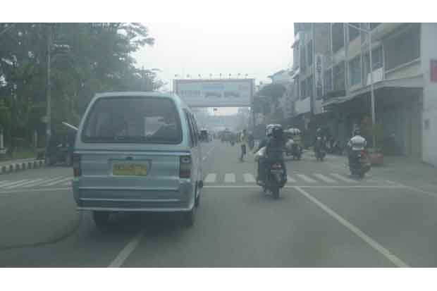 Kabut Asap Kiriman Selimuti...