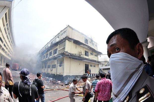 Mapolda Jateng Terbakar,...