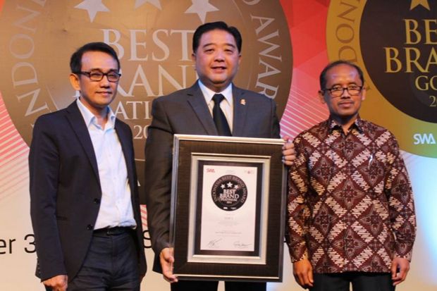 Oli Motor TOP 1 Raih...