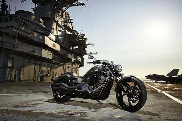 Yamaha XVS1300 Custom...