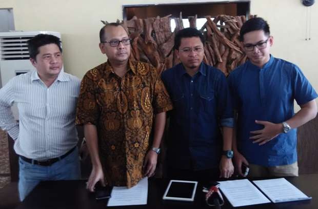 Menyedihkan, Laga Pra...