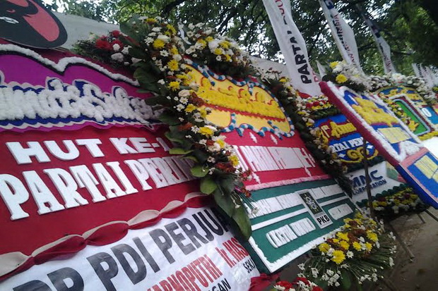 Karangan Bunga Parpol...