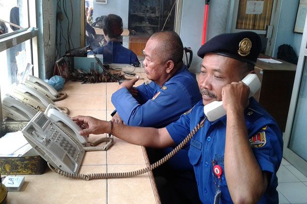 Pantang Tinggalkan Telepon...