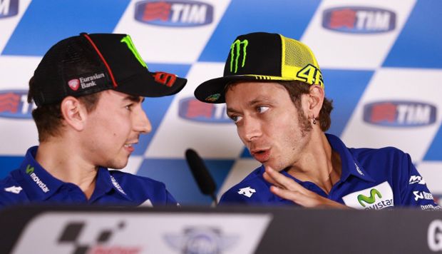 Rossi : Gaya Balap Lorenzo...