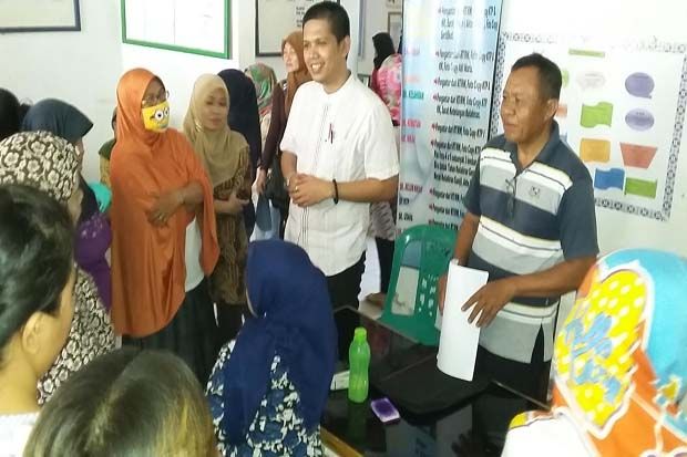 Oknum PNS Kelurahan...