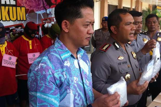 Polisi Amankan 3,5 Kilogram...