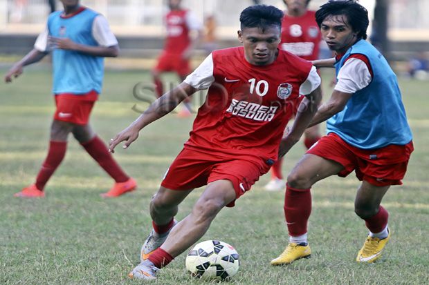 PSM Makassar Hidupkan...