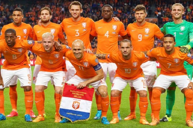 Kasihan, Timnas Belanda...