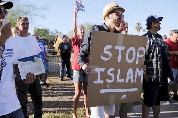 Demo Anti-Islam Mulai...