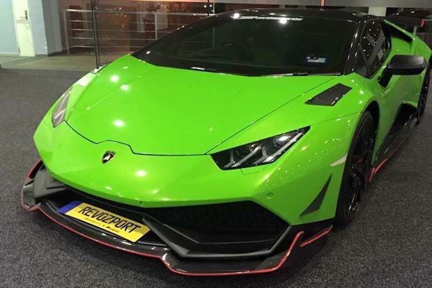 Lamborghini Huracan...