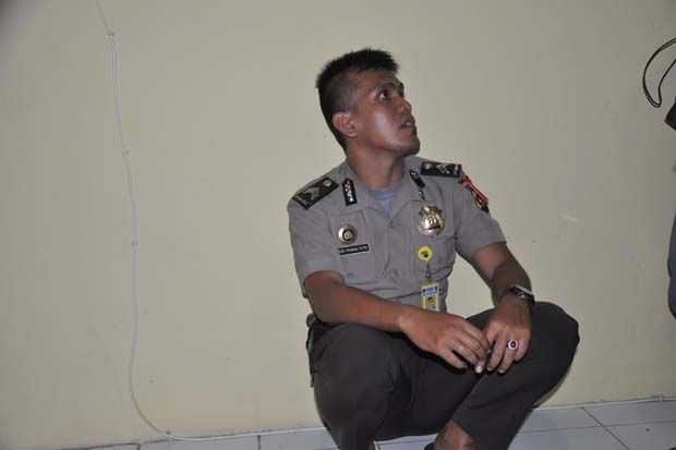 Drop Out dari Kampus,...