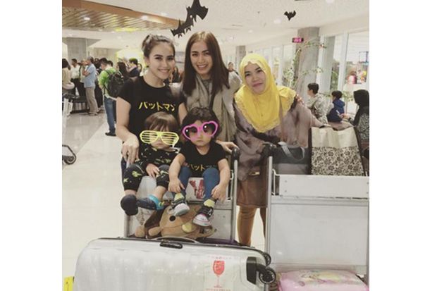 Ayu Ting Ting Bersihkan...