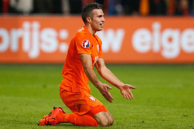 Van Persie Jadi Kambing...