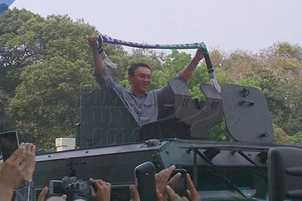 Jakmania Geram, Ahok...