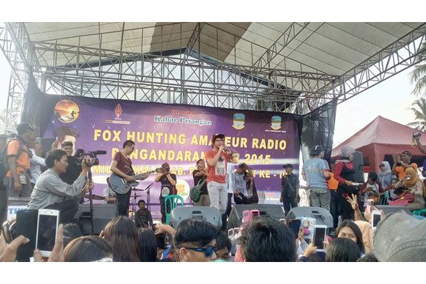 Artis Cakra Khan Dipukul...