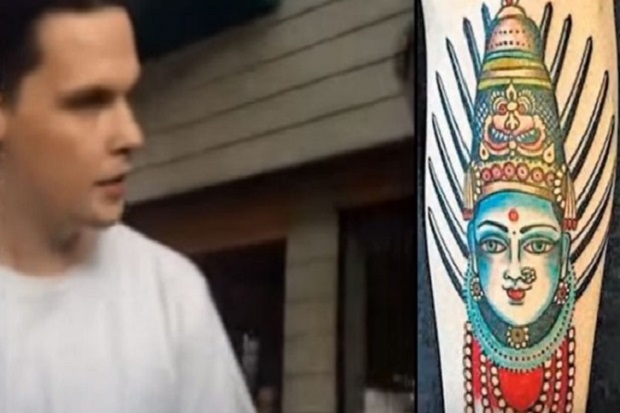 Pamer Tato Dewi Hindu...