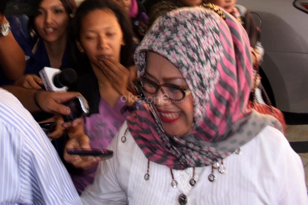 KPK Resmi Tetapkan Dewie...