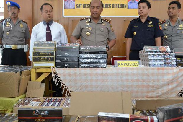 Ribuan Slop Rokok Tanpa...