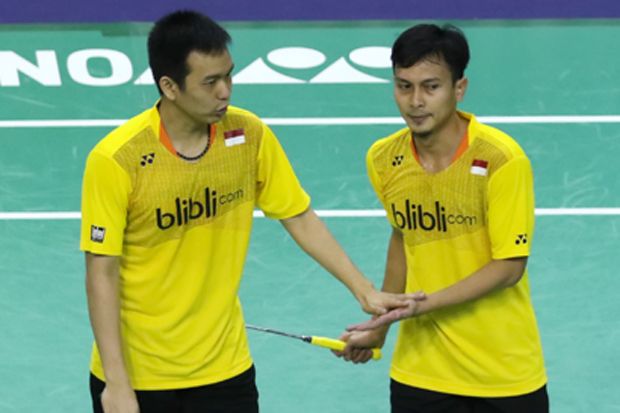 Dua Pasangan Indonesia...