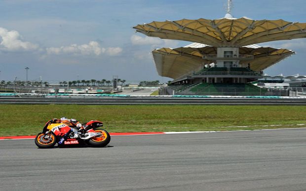 GP Malaysia 2015 Dalam...