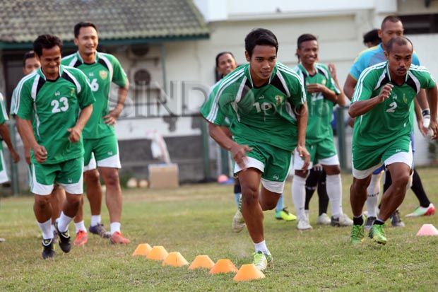 Persebaya Butuh Kepastian...