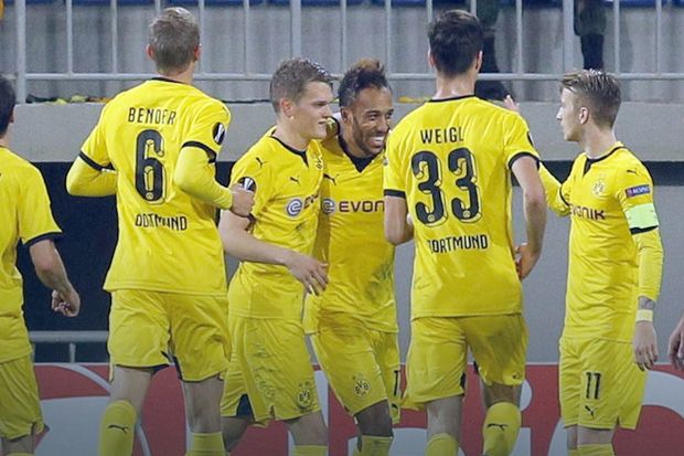 Aubameyang Ngamuk, Dortmund...