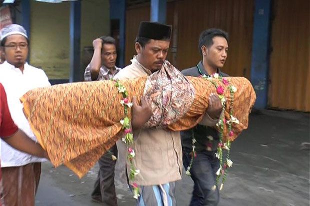 Balita Tewas Tenggelam...